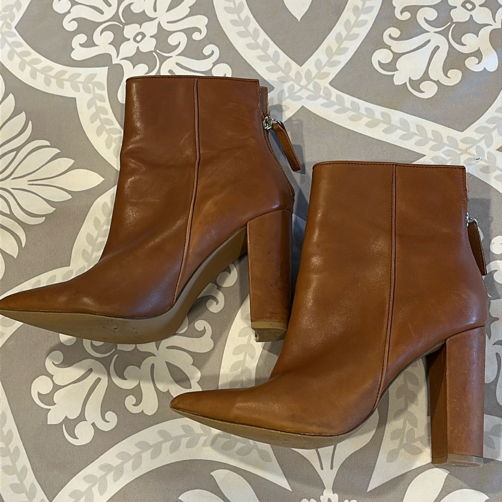 Steve Madden Boots